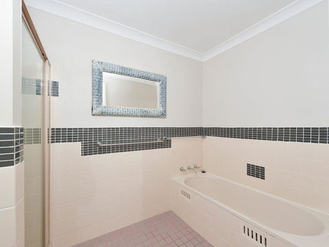 White Sands @ Fingal Bay - Accommodation Kalgoorlie 1