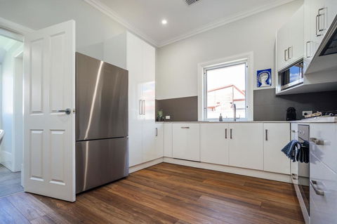 Whitehaven On Moseley - Wifi - Nespresso - Accommodation Kalgoorlie 3