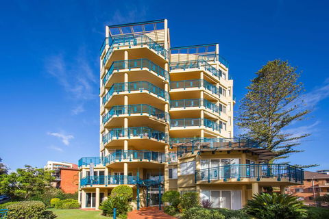 Whitesands 501 - Main Beach Location - Accommodation Kalgoorlie 0