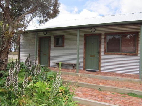 Willalooka Tavern - Accommodation Kalgoorlie 0
