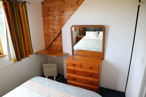 Wind Song Mountain Retreat - Accommodation Kalgoorlie 1