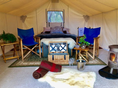 Wingtons Glamping - Accommodation Kalgoorlie 0