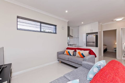 Woodlands - Home With A View - Accommodation Kalgoorlie 0
