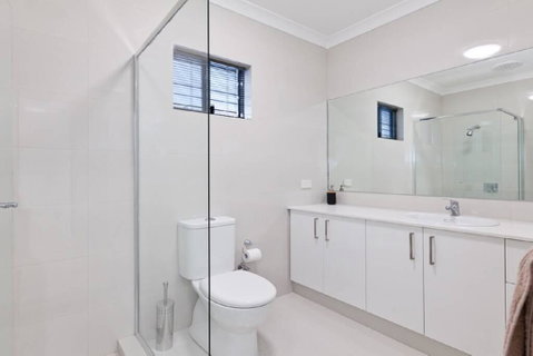 Woodlands - Home With A View - Accommodation Kalgoorlie 2