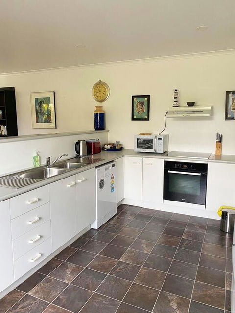 Woorim Secluded Palms Villa - Accommodation Kalgoorlie 3