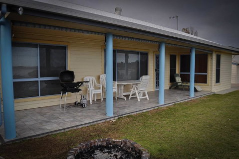 Wrightaway - Accommodation Kalgoorlie 2
