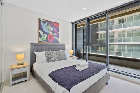 YARRA - YARRA Toorak Rd & Chapel St. Pool, Gym & Parking - Accommodation Kalgoorlie 2