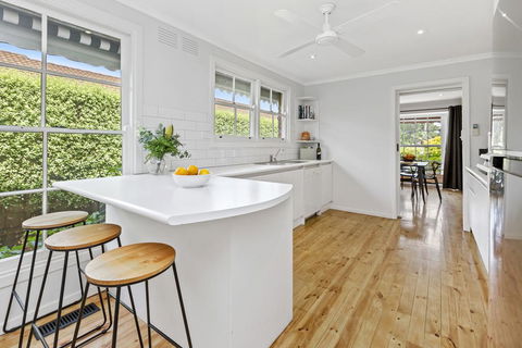 YIN-YANG - MOUNT ELIZA - Accommodation Kalgoorlie 2