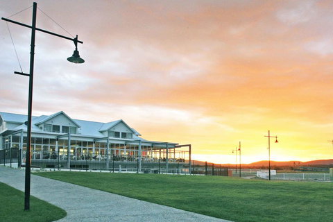 York Cove Holiday Hotel - Accommodation Kalgoorlie 0