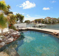 Yulunga 20 - 4 BDRM Canal Home with Pool - Accommodation Kalgoorlie