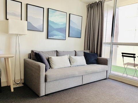 ZEN Homes On Collins - Accommodation Kalgoorlie 0