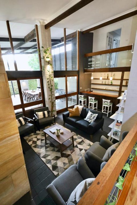 2555 Mahogany Creek Magic Stunning Family Retreat - Accommodation Kalgoorlie 2