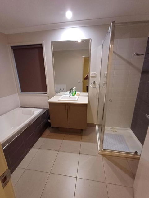 A Beautiful And Spacious Home - Accommodation Kalgoorlie 4