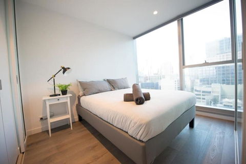 A Chic 2BR CBD Apartment Near Southern Cross - Accommodation Kalgoorlie 4