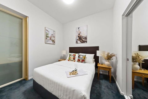 A Chic Apartment On Bourke St Near Chinatown - Accommodation Kalgoorlie 0