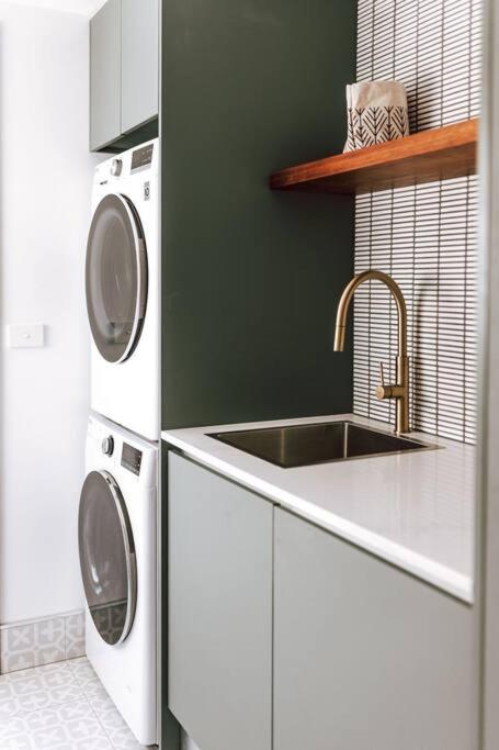 B E R T I E - Central Bicheno - Accommodation Kalgoorlie 3