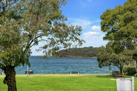 BALO1 - The Esplanade - Mosman - Accommodation Kalgoorlie 0