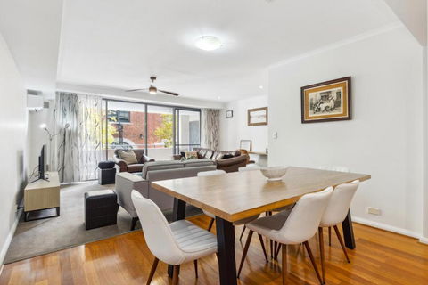 BANN2/5 - Bannister Heritage Hideaway - Accommodation Kalgoorlie 3