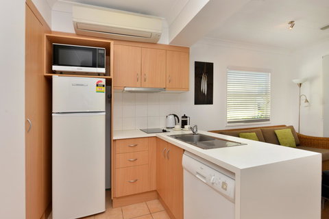 Port Douglas Apartments - Adults Only Oasis - Accommodation Kalgoorlie 8