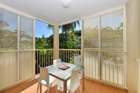 Port Douglas Apartments - Adults Only Oasis - Accommodation Kalgoorlie 6