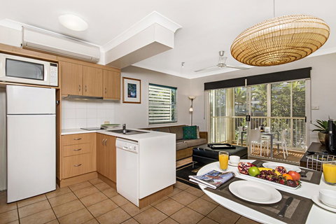 Port Douglas Apartments - Adults Only Oasis - Accommodation Kalgoorlie 15