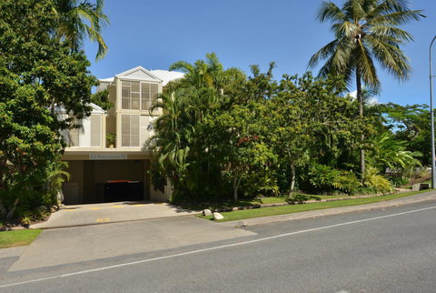 Port Douglas Apartments - Adults Only Oasis - Accommodation Kalgoorlie 28