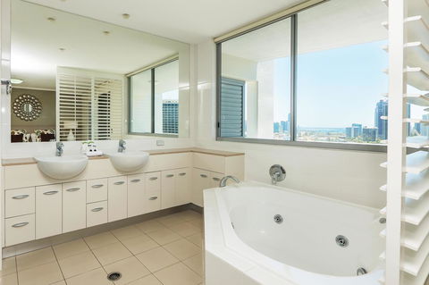 Trilogy Surfers Paradise - Accommodation Kalgoorlie 25