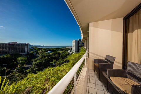 Hilton Cairns - Accommodation Kalgoorlie 27