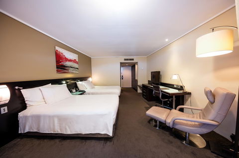 Hilton Cairns - Accommodation Kalgoorlie 32