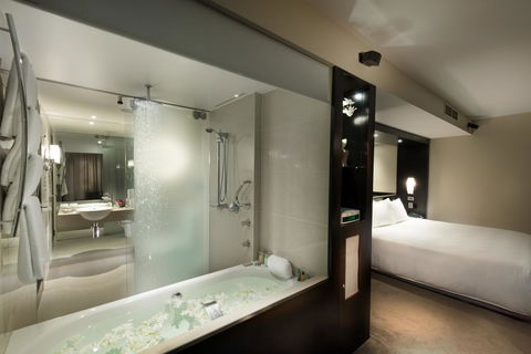 Hilton Cairns - Accommodation Kalgoorlie 19