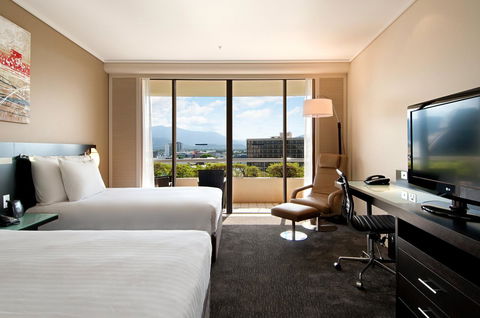 Hilton Cairns - Accommodation Kalgoorlie 33