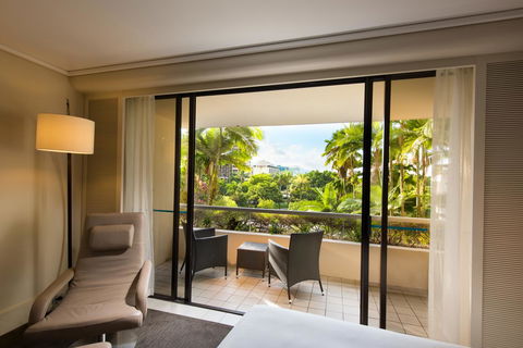 Hilton Cairns - Accommodation Kalgoorlie 10