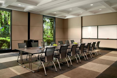 Hilton Cairns - Accommodation Kalgoorlie 37