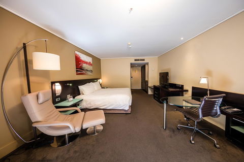 Hilton Cairns - Accommodation Kalgoorlie 31