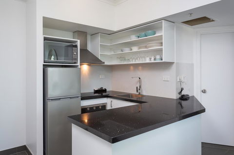 Maldives Resort Main Beach, Gold Coast - Accommodation Kalgoorlie 15