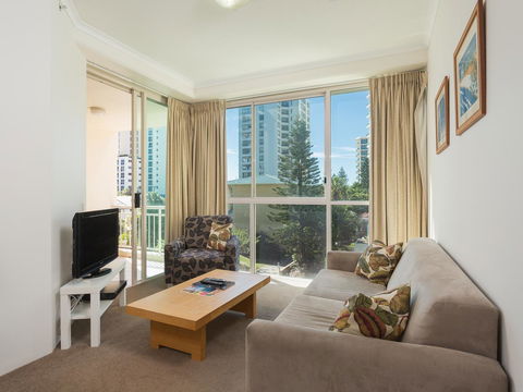 Maldives Resort Main Beach, Gold Coast - Accommodation Kalgoorlie 3