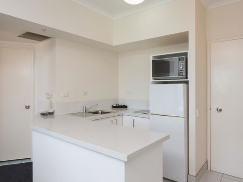 Maldives Resort Main Beach, Gold Coast - Accommodation Kalgoorlie 10