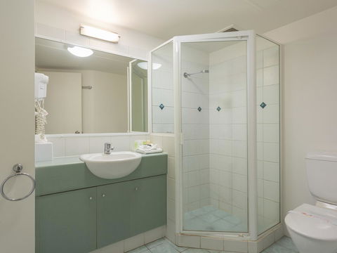 Maldives Resort Main Beach, Gold Coast - Accommodation Kalgoorlie 1