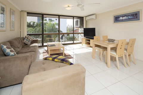 Burleigh Palms Holiday Apartments - Accommodation Kalgoorlie 15