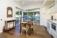 Reflections Topaz Villa