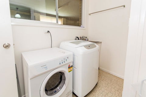 Lowset Sweetie, Central To Everything - Partridge St, Bongaree - Accommodation Kalgoorlie 10