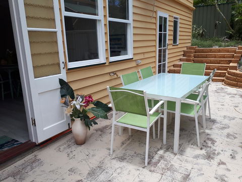 Retro Beach Flat - Accommodation Kalgoorlie 0