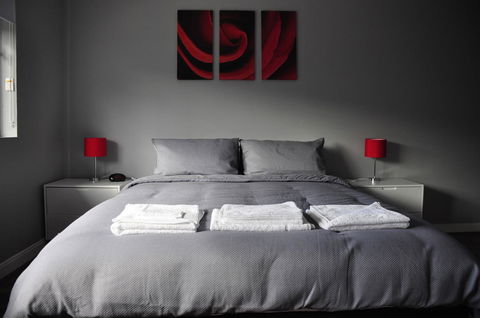 Bribie Island Square - Accommodation Kalgoorlie 4