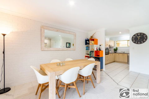 Immaculate Spacious Second Floor Unit Overlooking Pristine Parklands - Accommodation Kalgoorlie 6