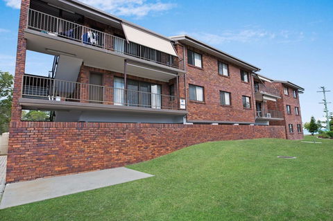 Waterviews,Pool, Wifi Its All Here !- Welsby Pde, Bongaree - Accommodation Kalgoorlie 19