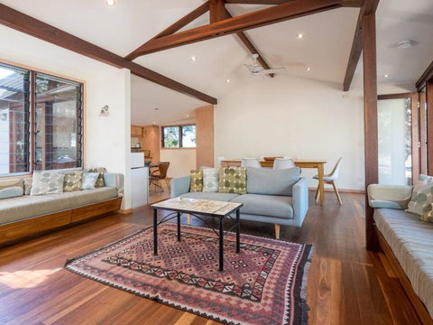 Laguna House - Accommodation Kalgoorlie 9