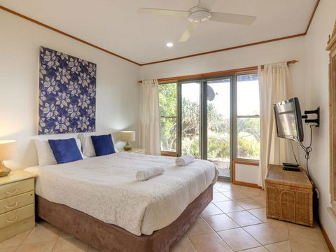 Claytons 1 By Discover Stradbroke - Accommodation Kalgoorlie 4
