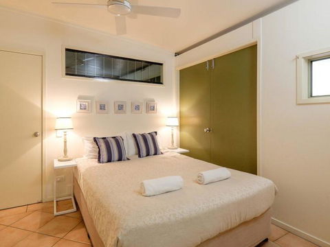Claytons 1 By Discover Stradbroke - Accommodation Kalgoorlie 11