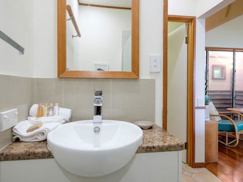 Claytons 1 By Discover Stradbroke - Accommodation Kalgoorlie 10