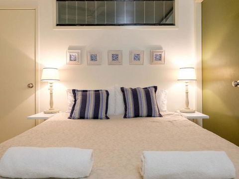 Claytons 1 By Discover Stradbroke - Accommodation Kalgoorlie 23